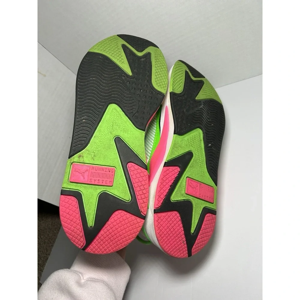 PUMA MTV x RS-X Tracks Bold 80s style 370408-01 8 EUC Neon Pink Green Pumas 10.5
